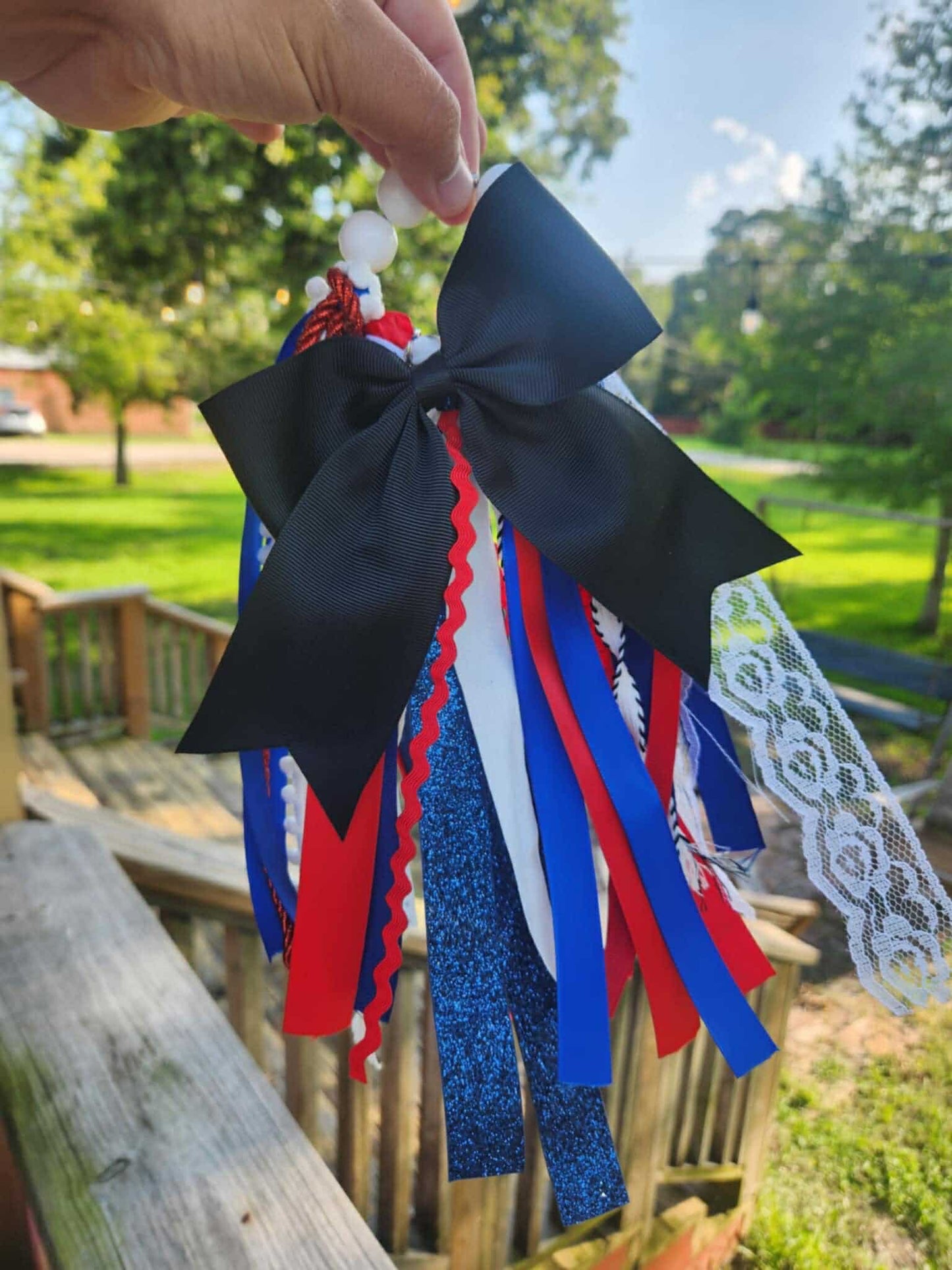 Black Bow/Red/White/Blue
