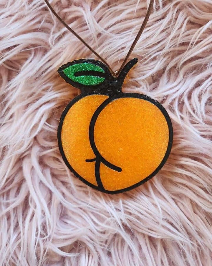 Peach Booty